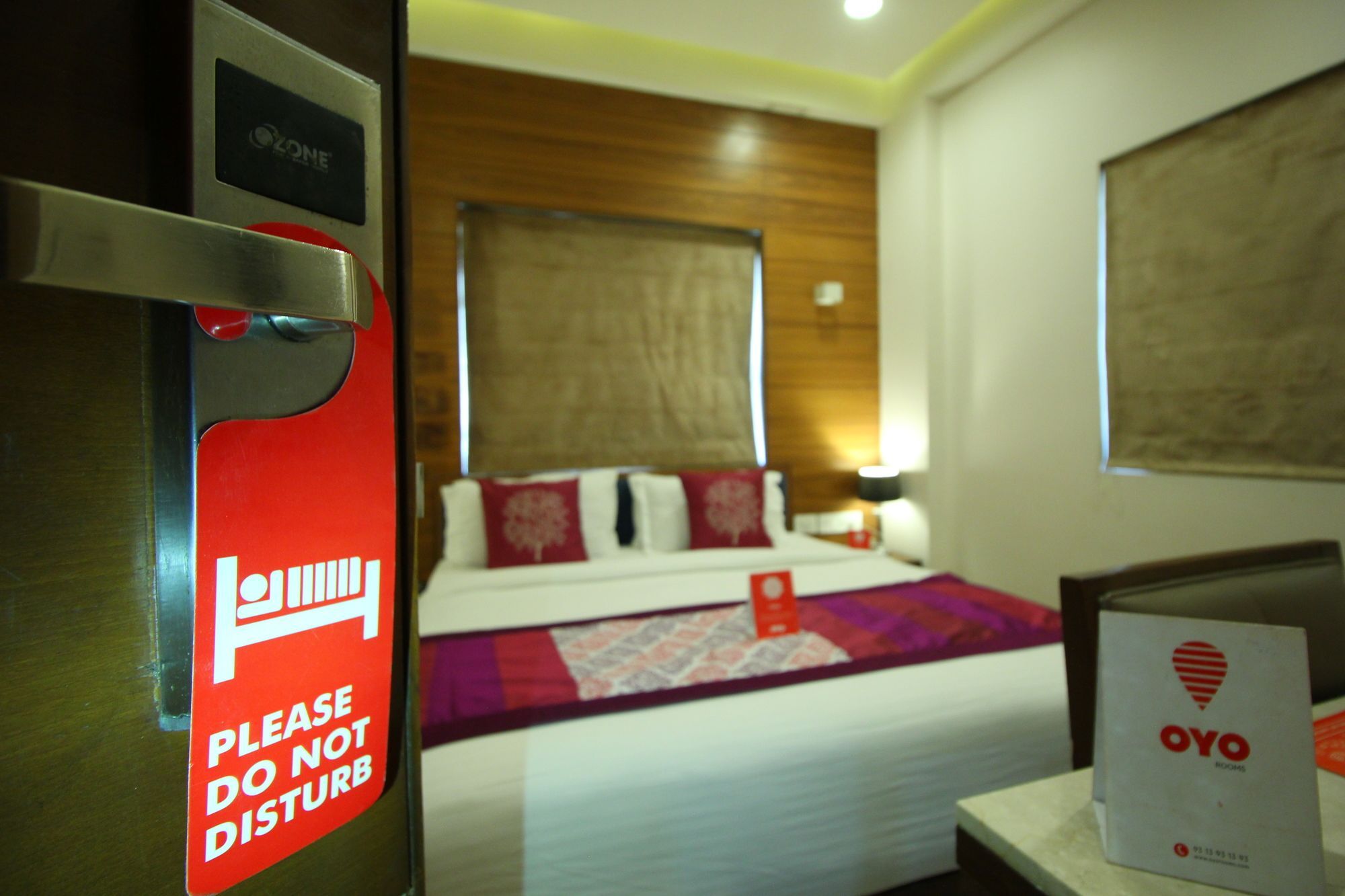 Oyo 8992 Hotel Kyra Ahmedabad Extérieur photo